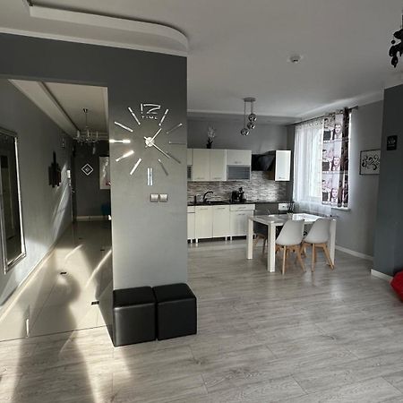 Apartamenty Sofija Deluxe Centrum 锡隆纳葛拉 外观 照片