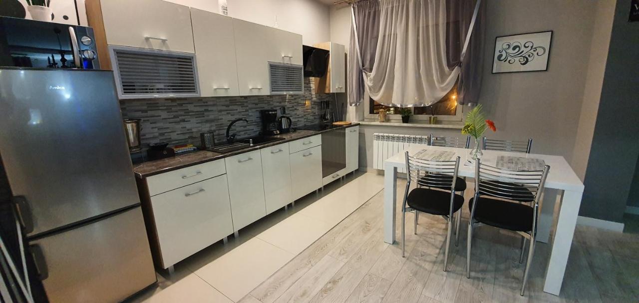 Apartamenty Sofija Deluxe Centrum 锡隆纳葛拉 外观 照片