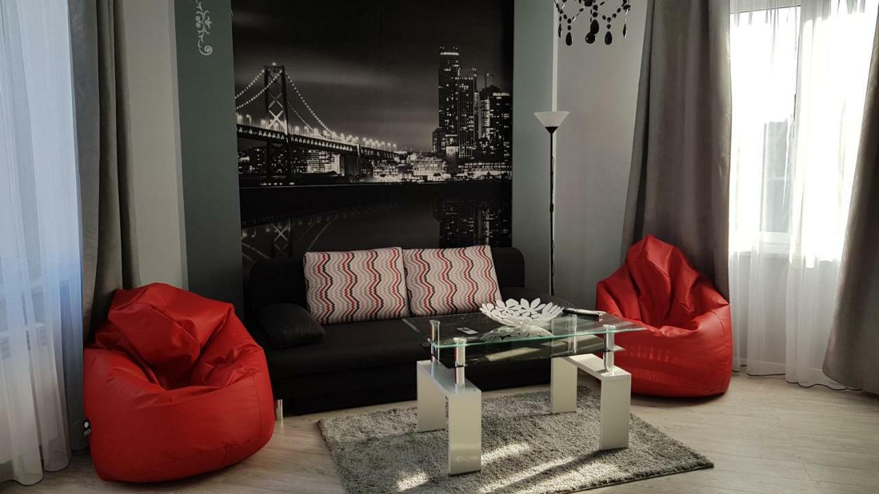 Apartamenty Sofija Deluxe Centrum 锡隆纳葛拉 外观 照片